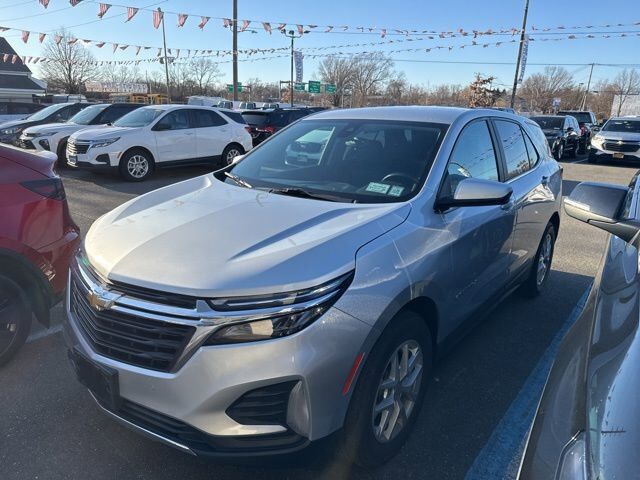 2022 CHEVROLET Equinox