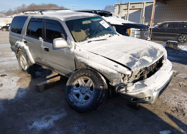 2002 TOYOTA 4-Runner