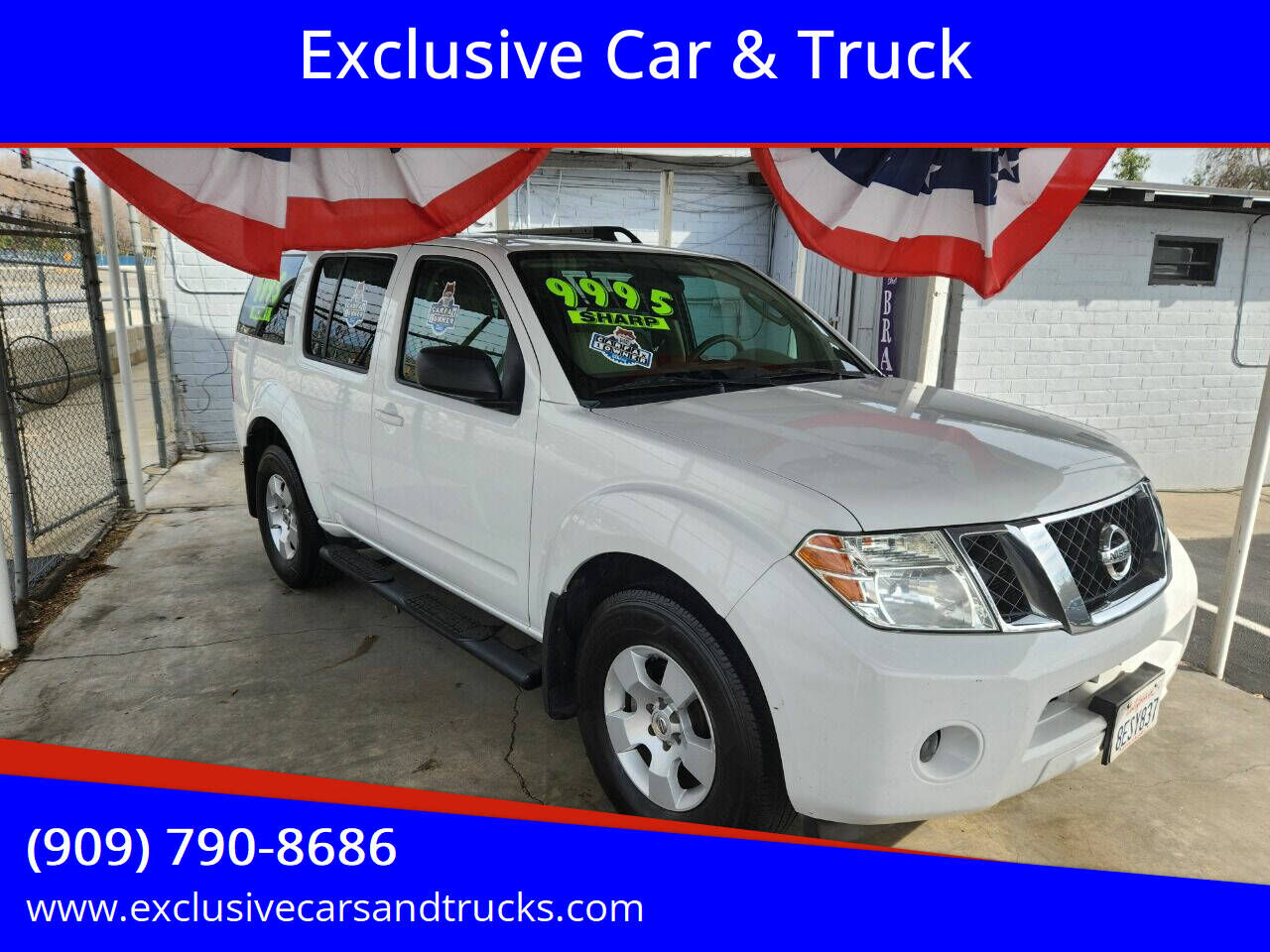 2012 NISSAN Pathfinder