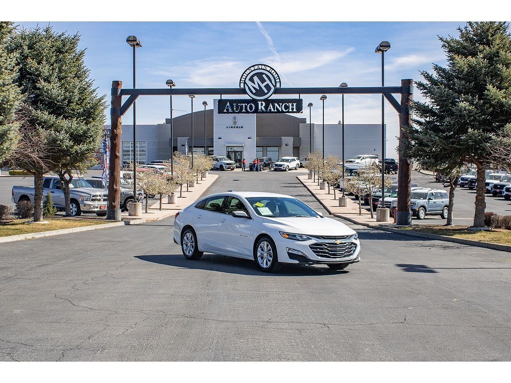 2024 CHEVROLET Malibu