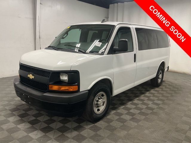 2017 CHEVROLET Express