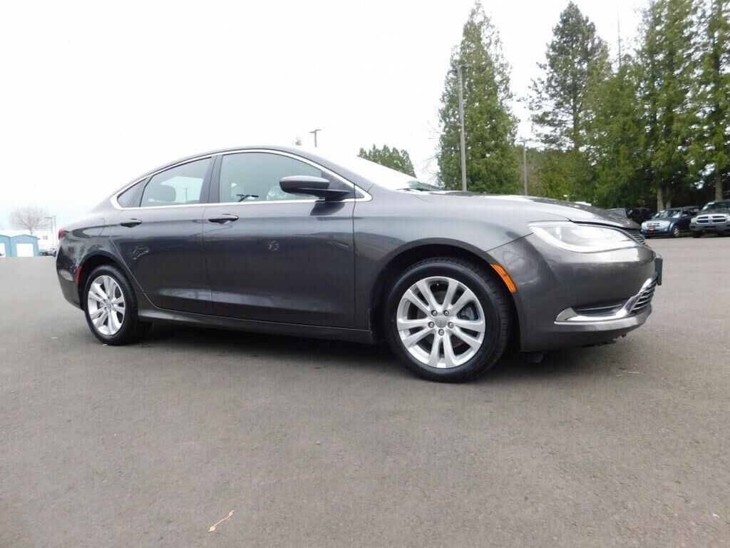 2015 CHRYSLER 200