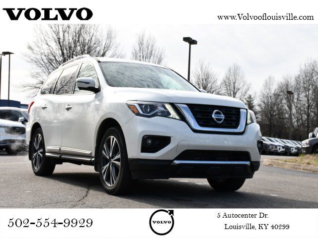 2020 NISSAN Pathfinder