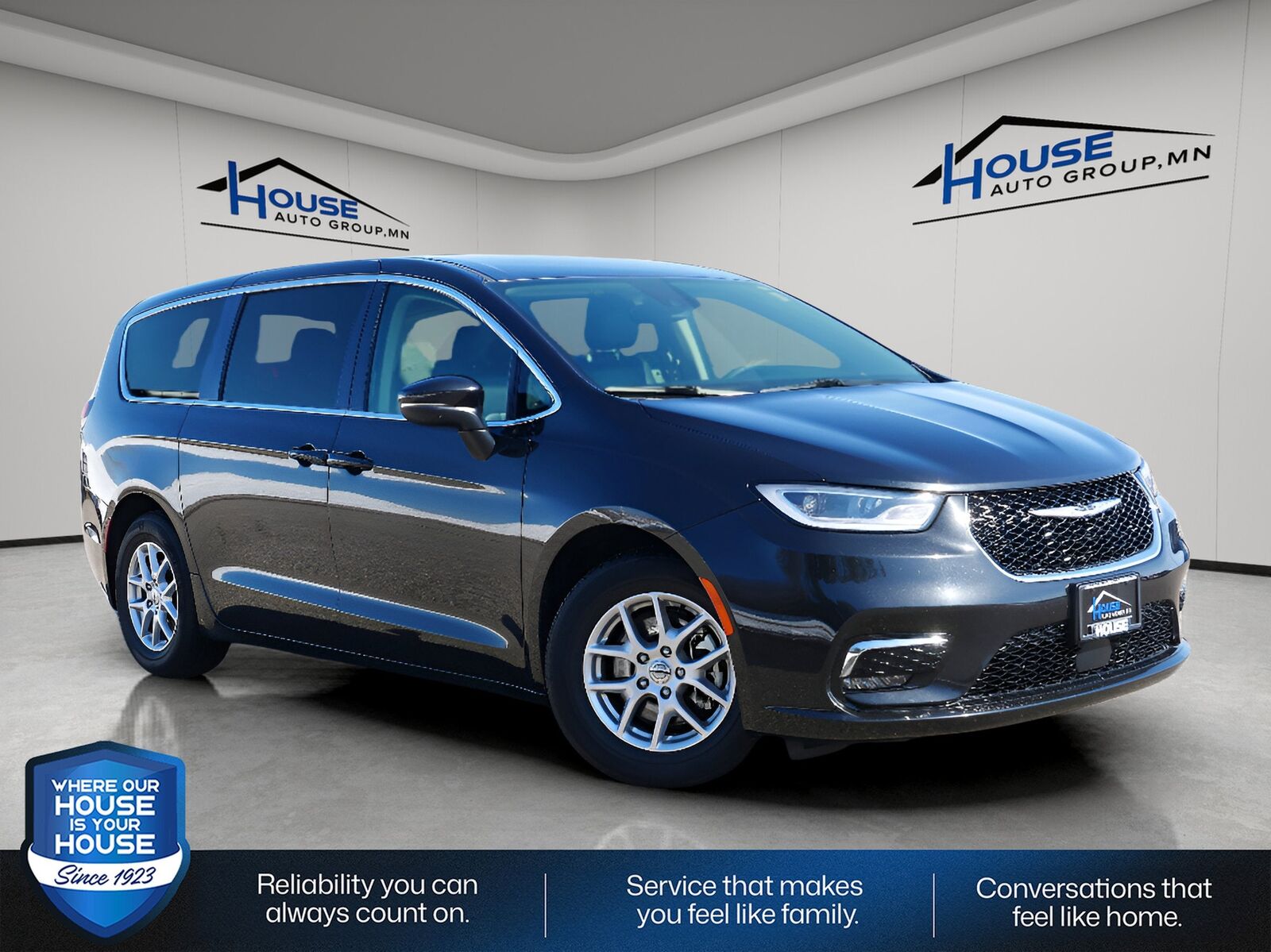 2023 CHRYSLER Pacifica