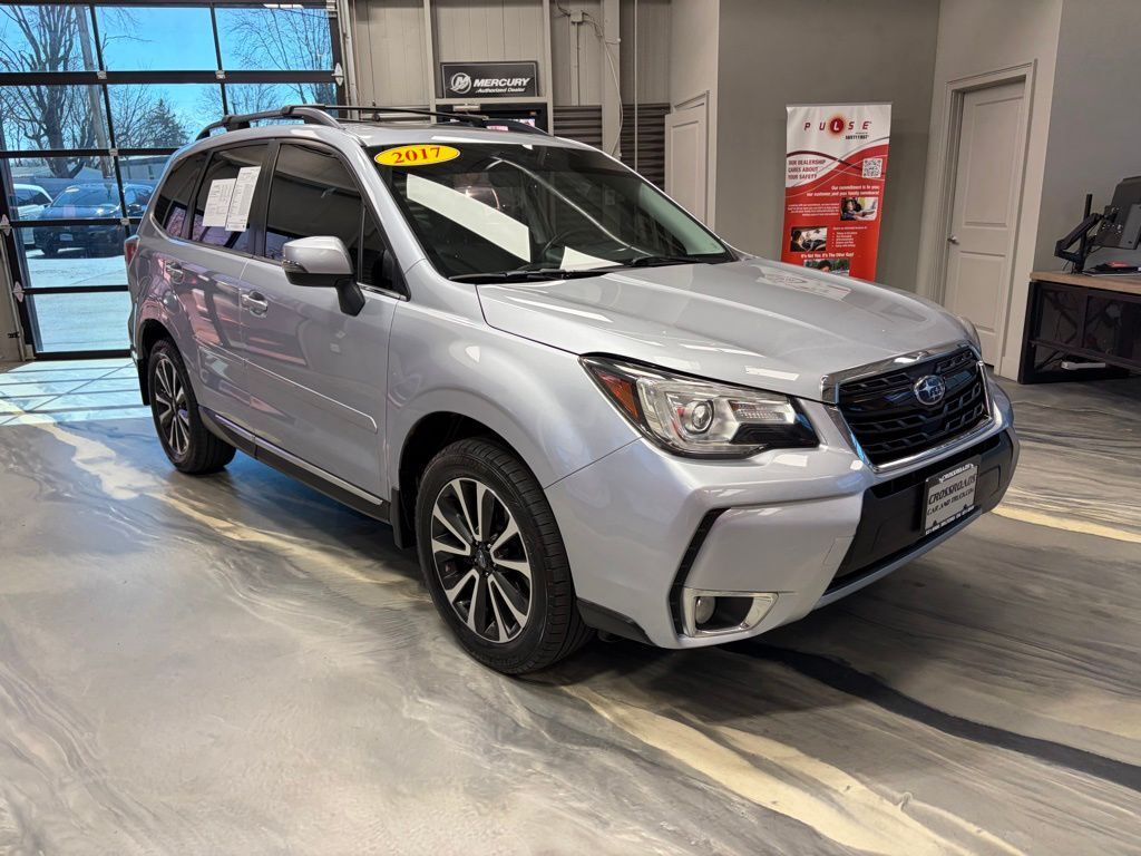 2017 SUBARU Forester