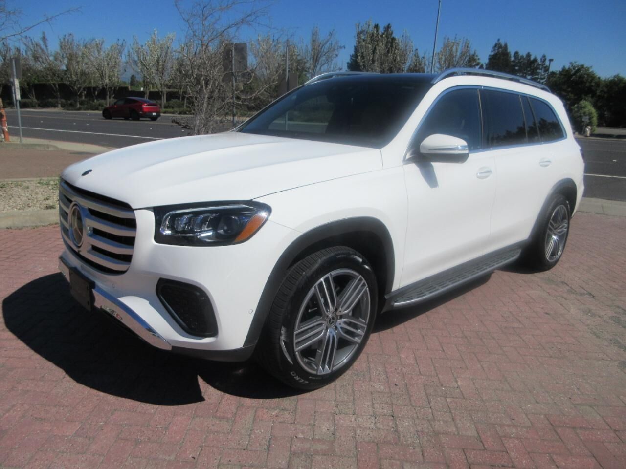 2024 MERCEDES-BENZ GLS-Class