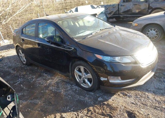 2013 CHEVROLET Volt