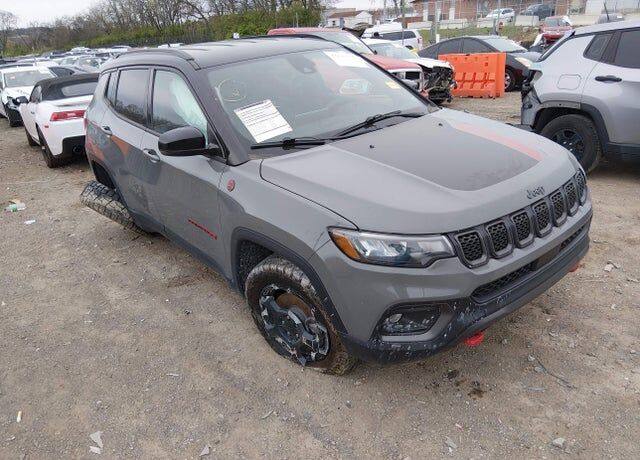 2023 JEEP Compass