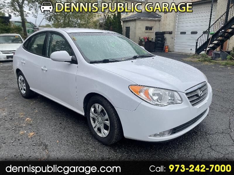 2010 HYUNDAI Elantra