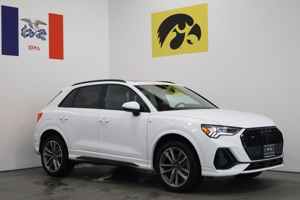 2024 AUDI Q3