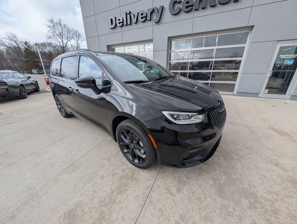 2026 CHRYSLER Pacifica