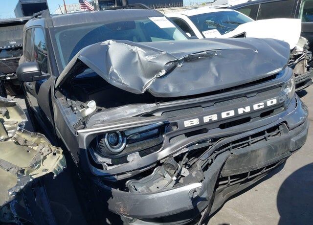 2021 FORD Bronco