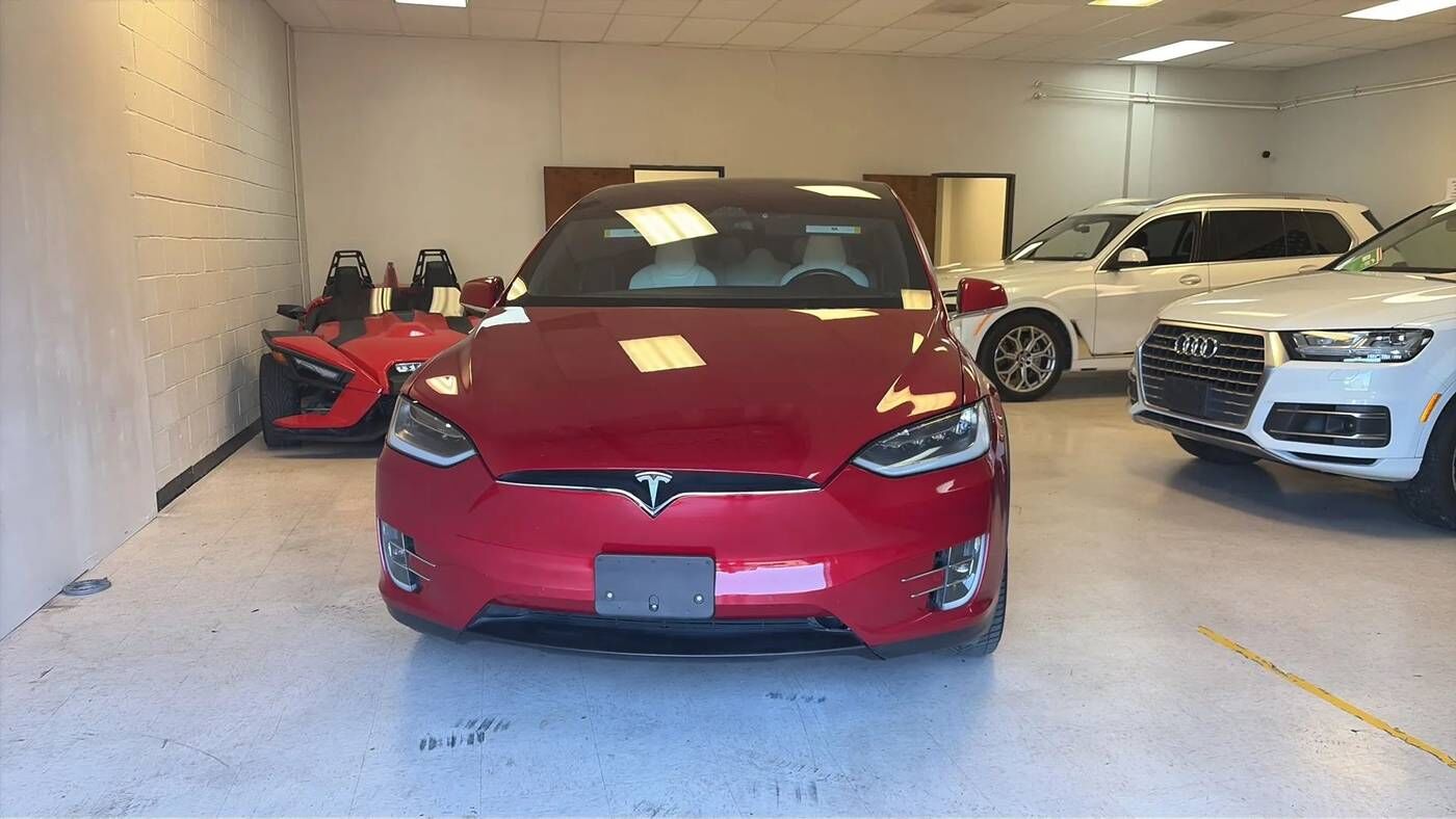 2018 TESLA Model X