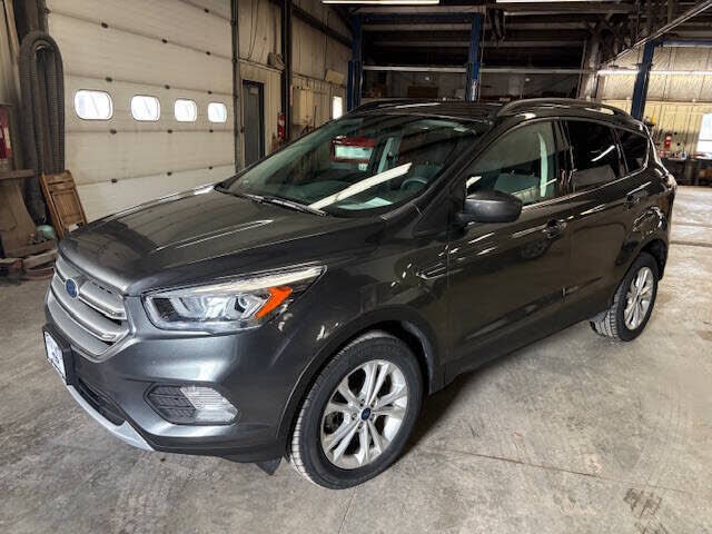 2017 FORD Escape