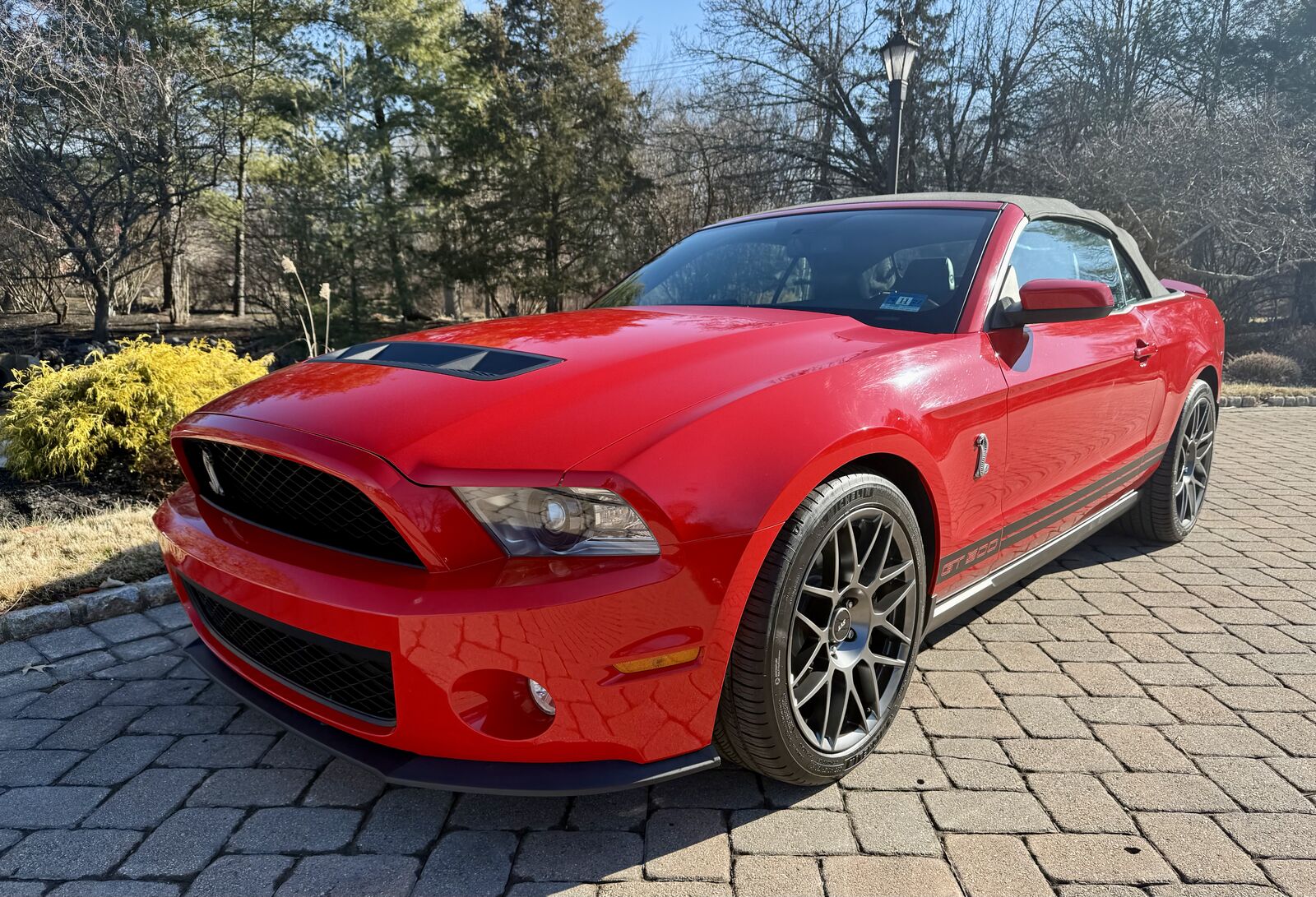2011 FORD Mustang