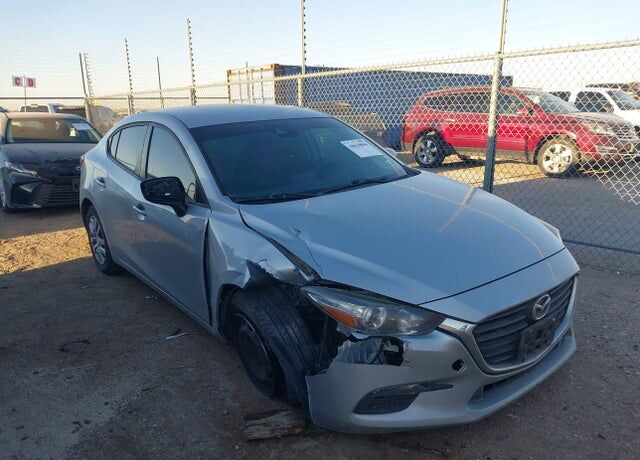 2018 MAZDA Mazda3