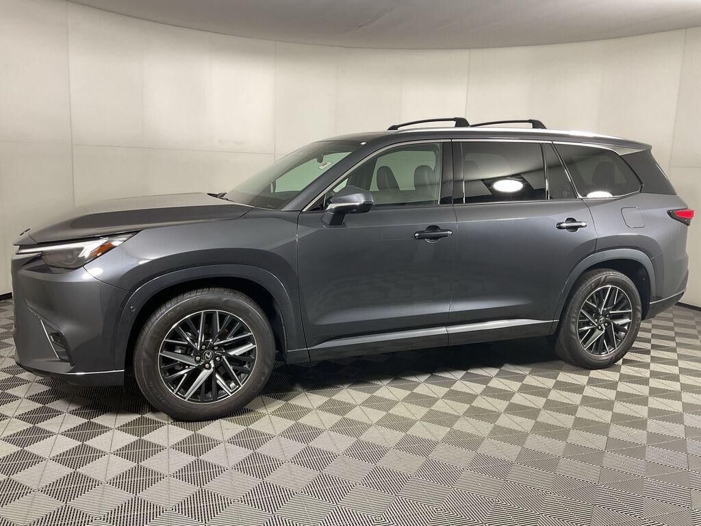 2025 LEXUS TX