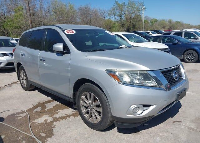 2014 NISSAN Pathfinder