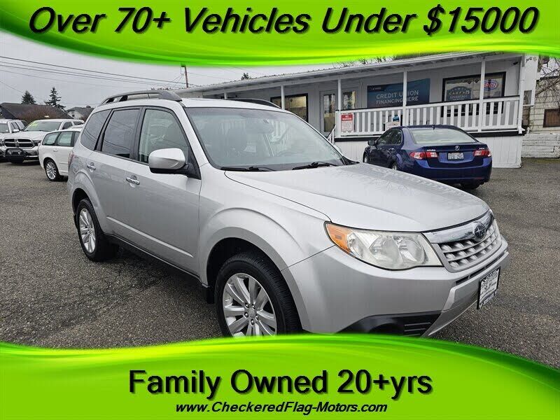 2011 SUBARU Forester