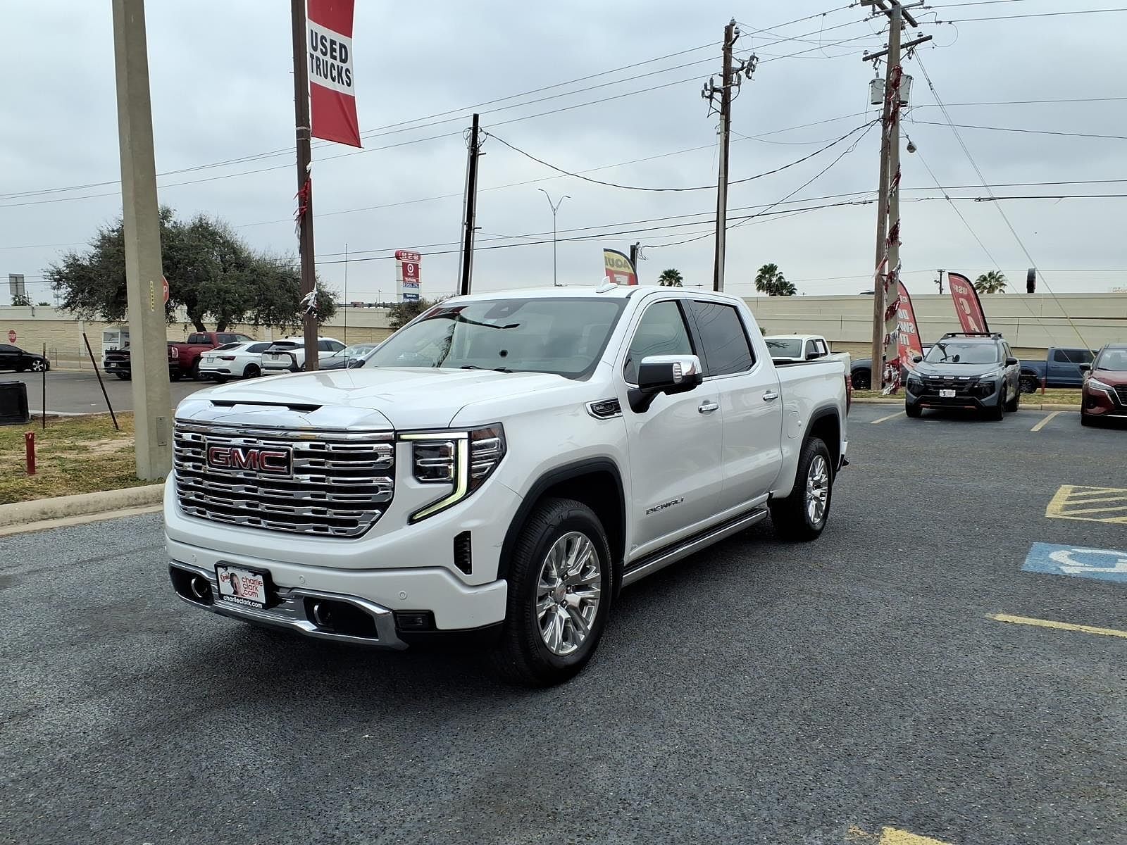 2023 GMC Sierra