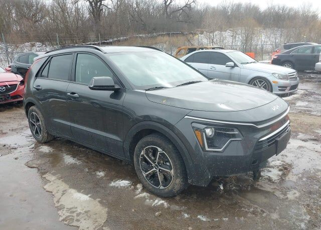 2023 KIA Niro
