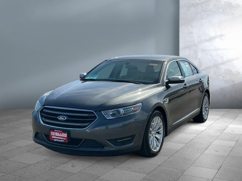 2016 FORD Taurus