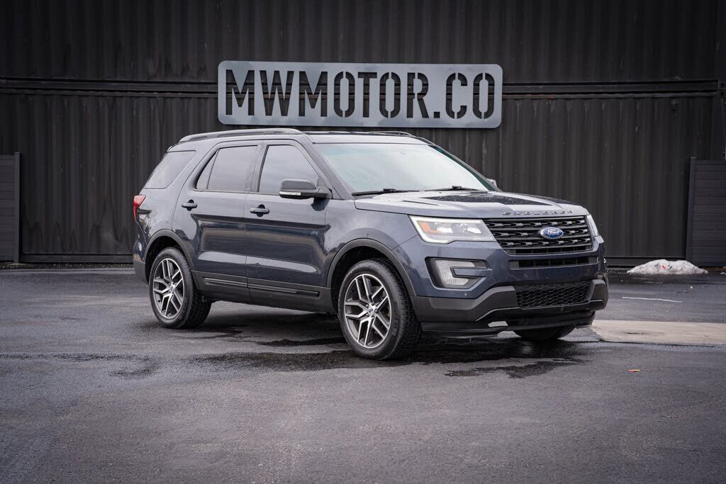 2017 FORD Explorer