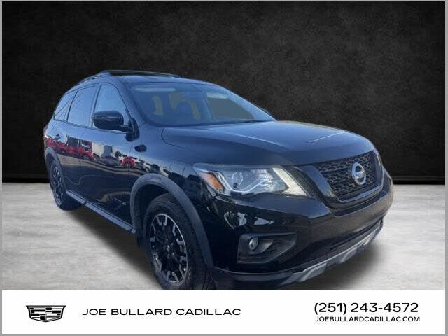 2020 NISSAN Pathfinder