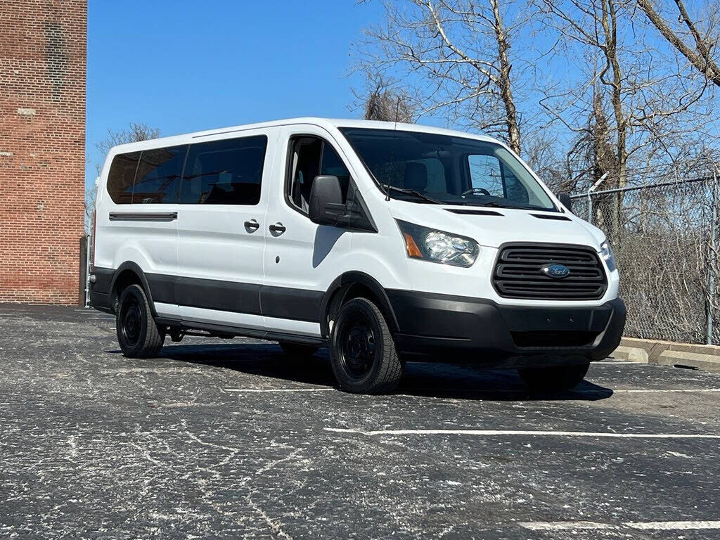 2015 FORD Transit