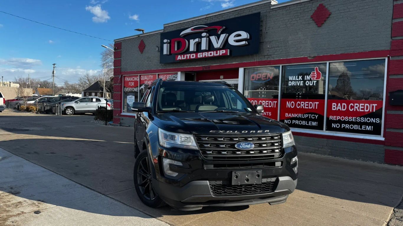 2017 FORD Explorer