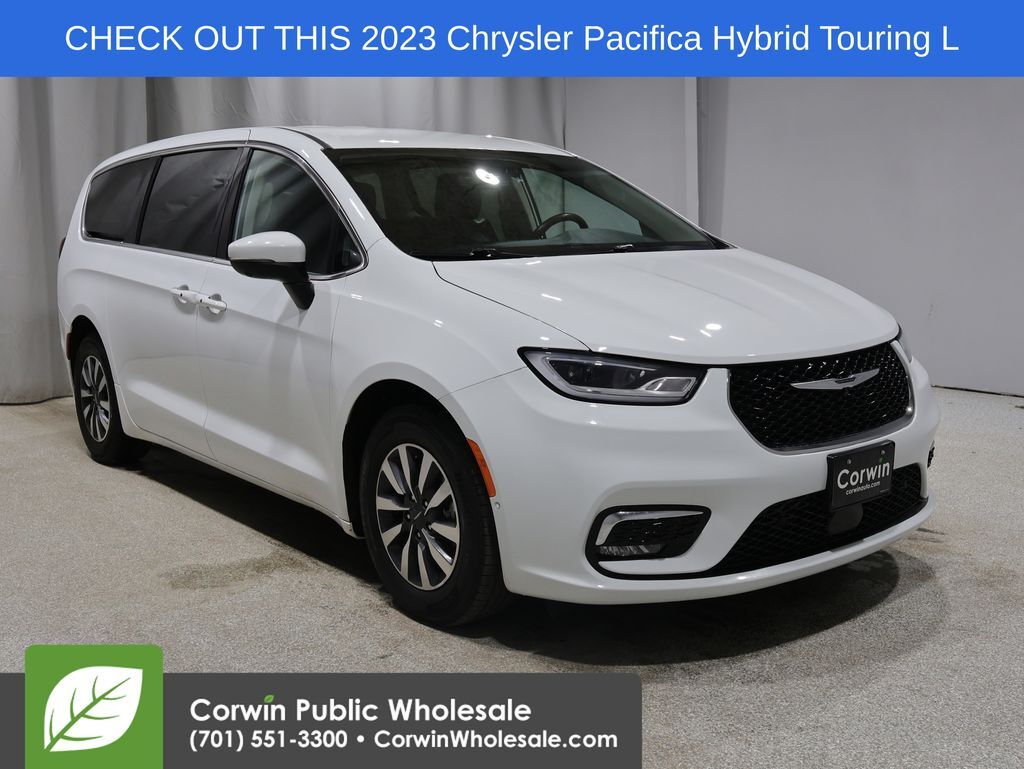 2023 CHRYSLER Pacifica