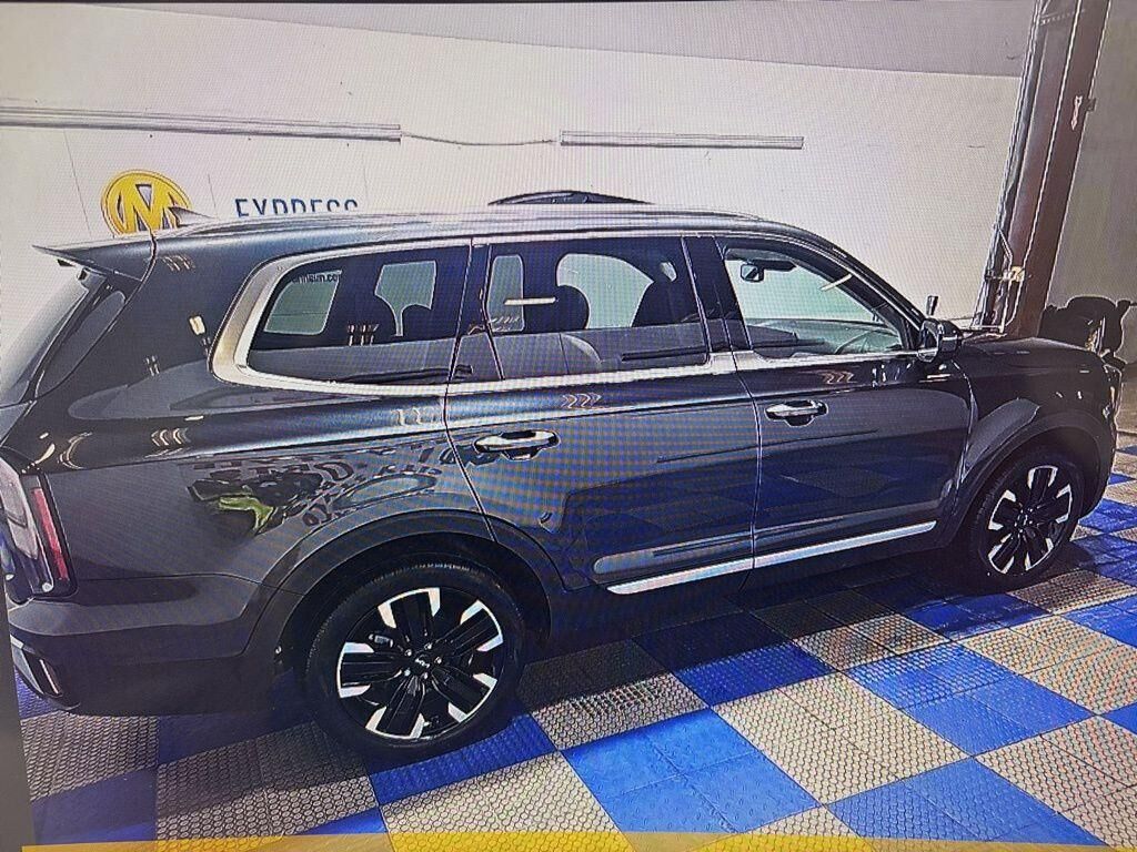 2023 KIA Telluride