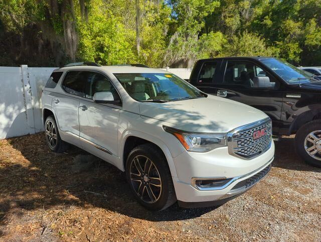 2017 GMC Acadia