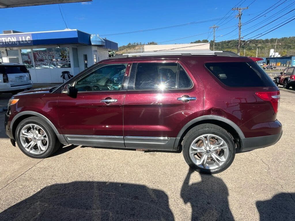 2011 FORD Explorer