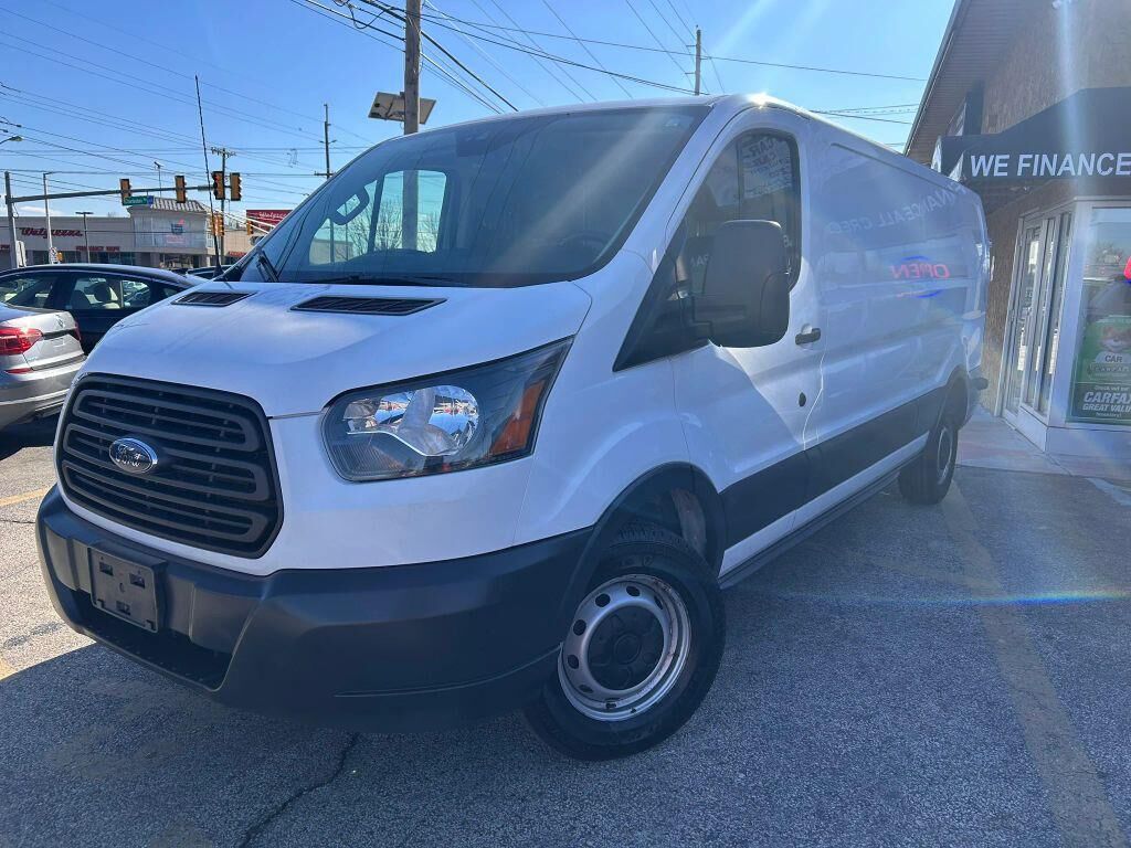 2018 FORD Transit