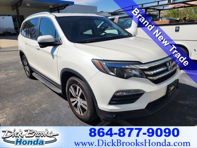 2017 HONDA Pilot