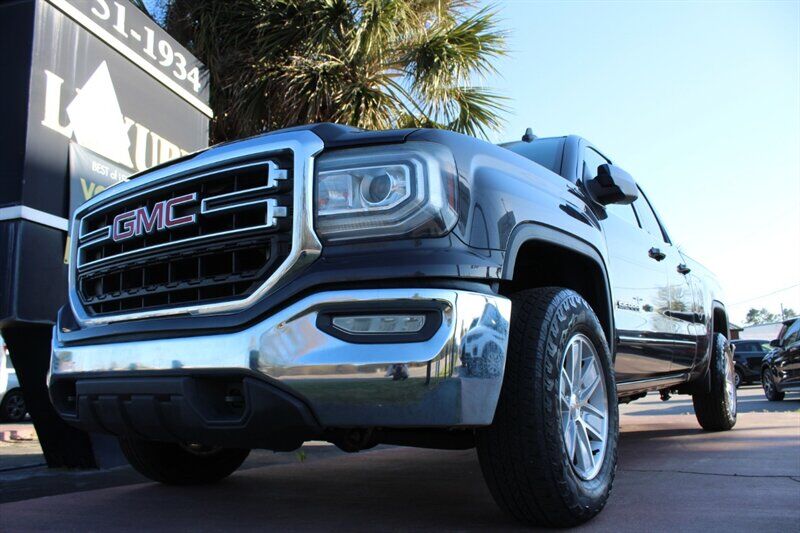 2016 GMC Sierra