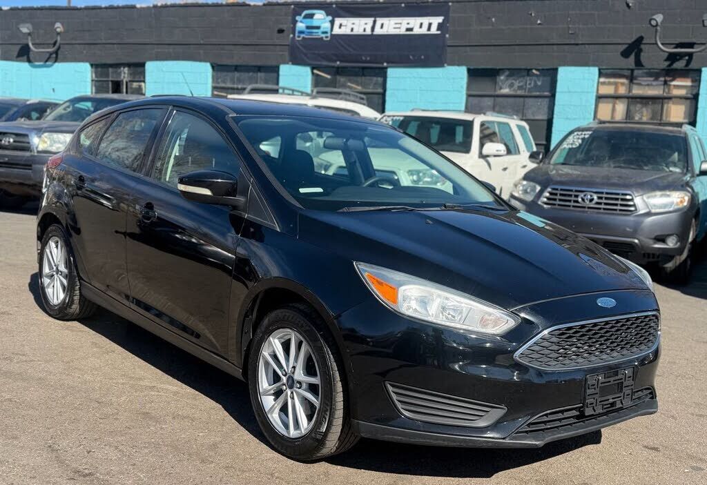2017 FORD Focus
