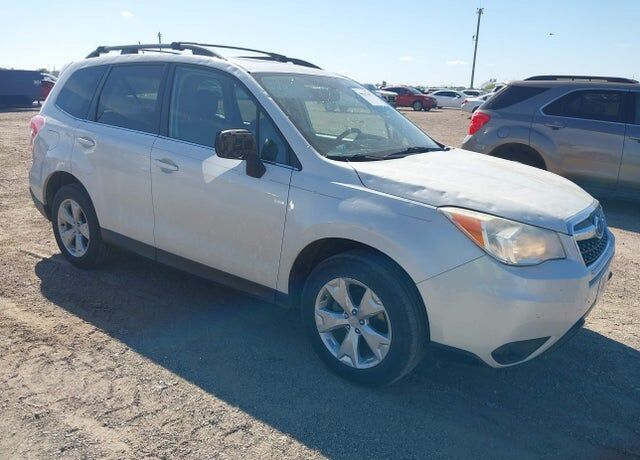 2015 SUBARU Forester
