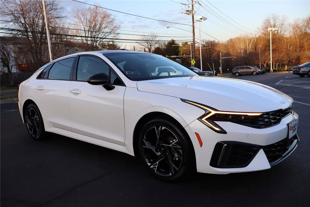 2025 KIA K5
