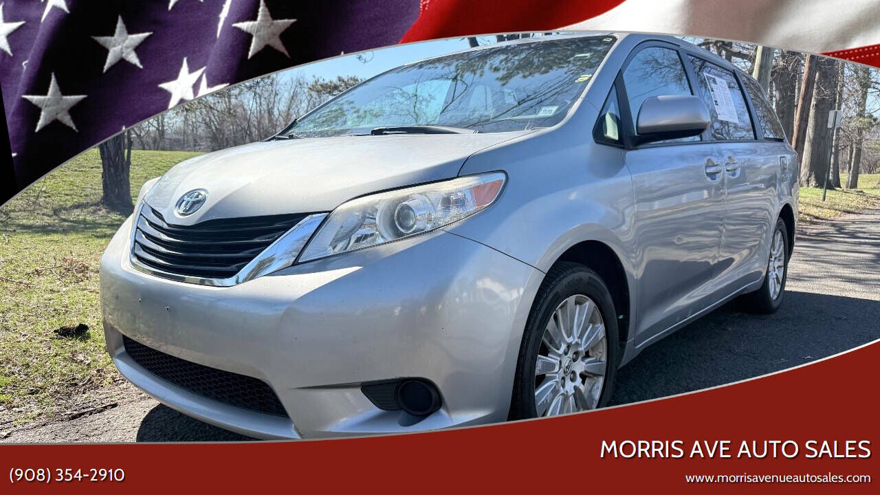 2014 TOYOTA Sienna
