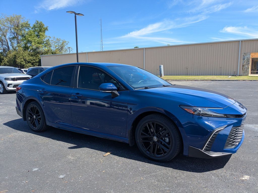 2025 TOYOTA Camry
