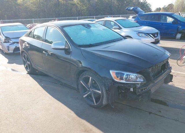 2016 VOLVO S60