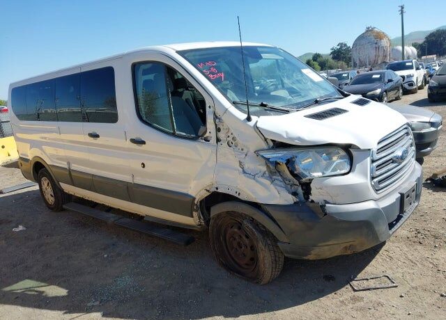 2015 FORD Transit