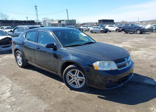 2011 DODGE Avenger