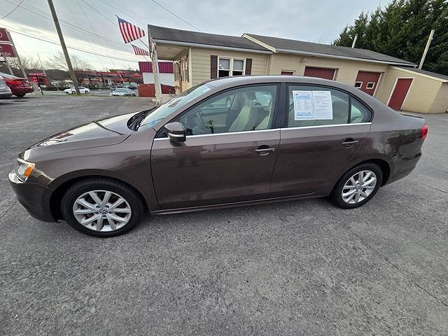 2013 VOLKSWAGEN Jetta