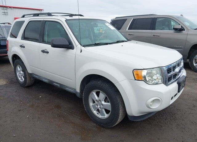 2009 FORD Escape