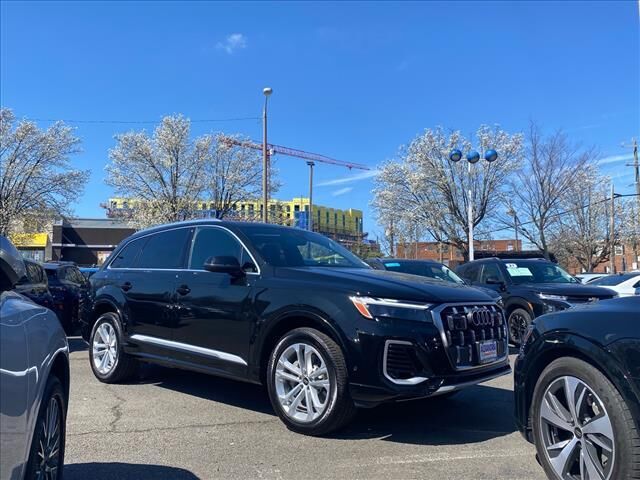 2025 AUDI Q7