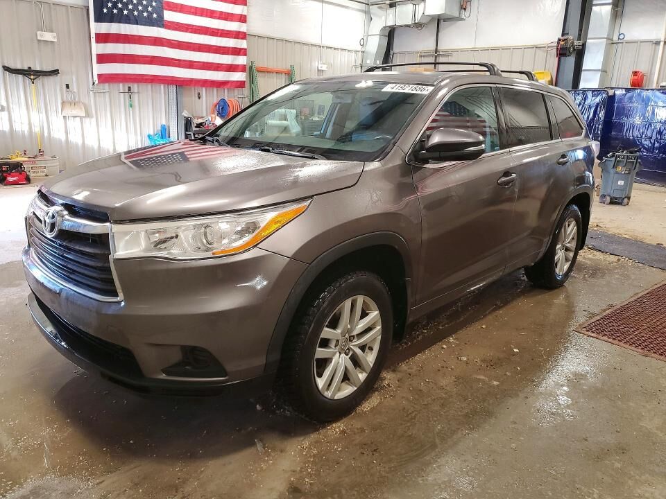 2014 TOYOTA Highlander
