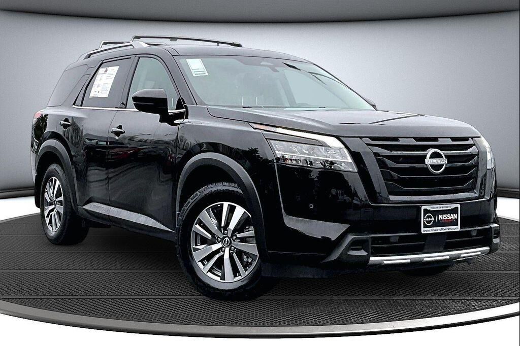 2024 NISSAN Pathfinder